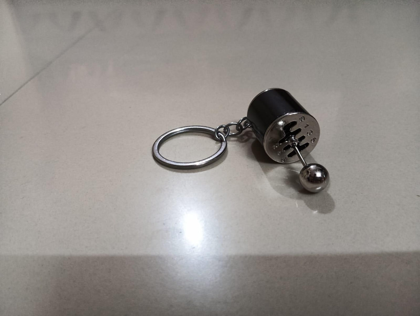 Gear shift speed keychain