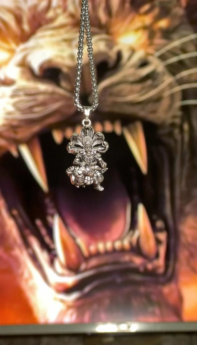Narsimha Pendent With Chain h5swdg-k7